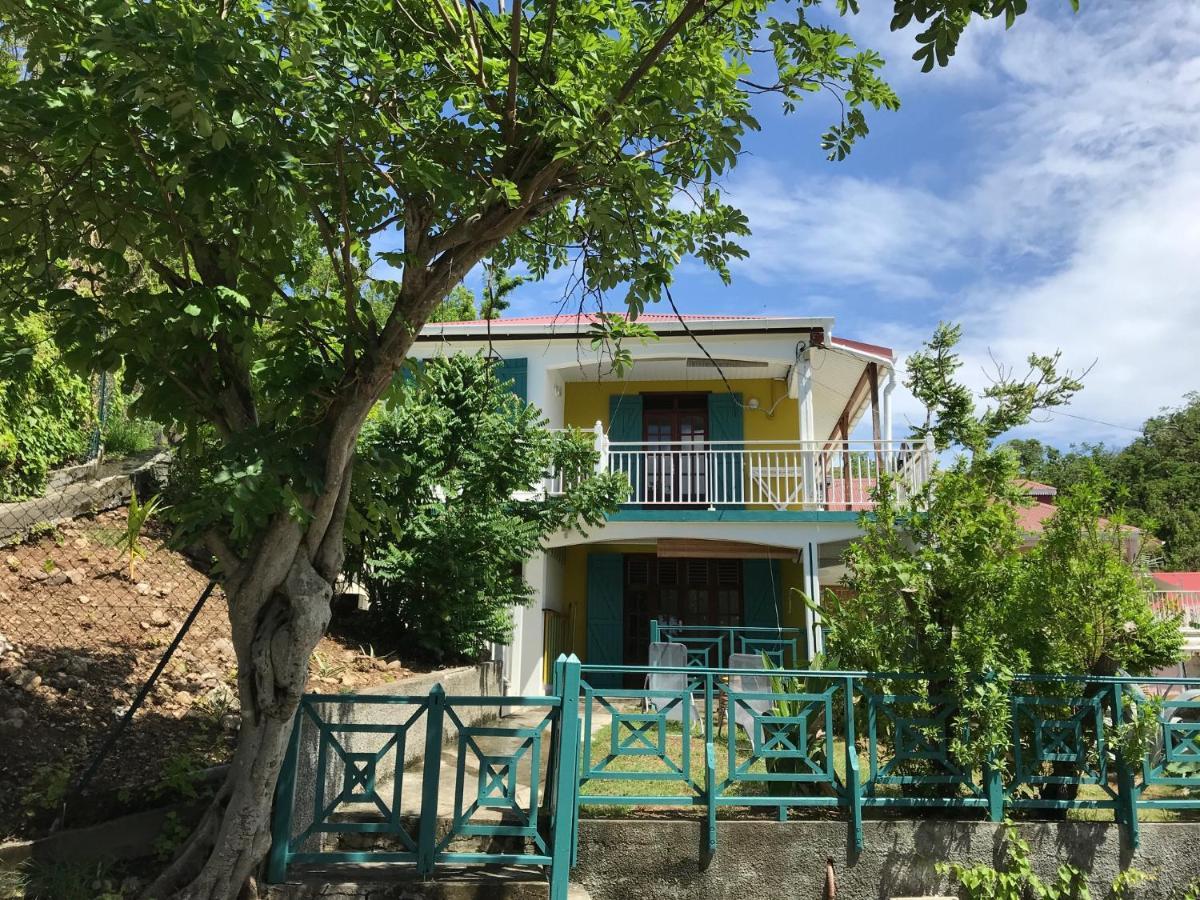 Case A Lili, Joli Haut De Villa Face A La Mer Dans Le Bourg. Terre-De-Haut Exterior foto